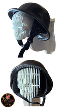 3d Skull shaped helmet/hat wall holder